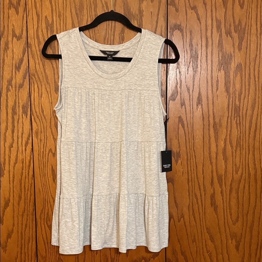 Simply Vera Wang Gray Sleeveless Tiered Top Size Medium NWT